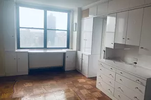 301 E 87th St, New York City, NY 10128 - Photo 3