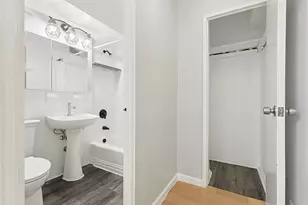 210 E 36th St, New York, NY 10016 - Photo 5