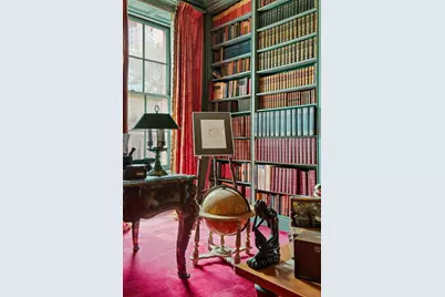 21 E 81st Street, New York City, NY 10028 - Photo 7