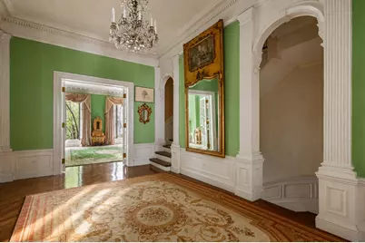 21 E 81st Street, New York City, NY 10028 - Photo 3
