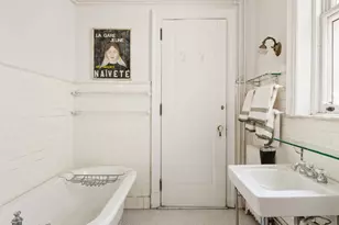 21 E 81st St, New York City, NY 10028 - Photo 17