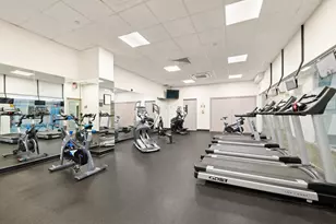 250 E 40th St, New York, NY 10016 - Photo 11