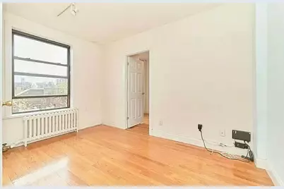 19 Commerce Street #3, New York, NY 10014 - Photo 1