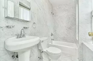 19 Commerce St, New York, NY 10014 - Photo 3