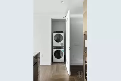 303 Park Avenue #2905, New York City, NY 10022 - Photo 17