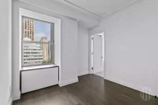 303 Park Ave, New York City, NY 10022 - Photo 11