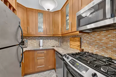 305 E 24th Street #14K, New York, NY 10010 - Photo 5