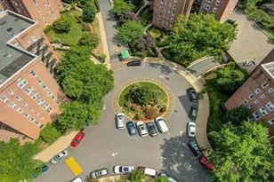 5610 Netherland Ave, New York City, NY 10471 - Photo 27