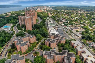 5610 Netherland Avenue #1G, Bronx, NY 10471 - Photo 9