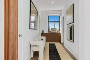 353 W 57th St, New York, NY 10019 - Photo 9