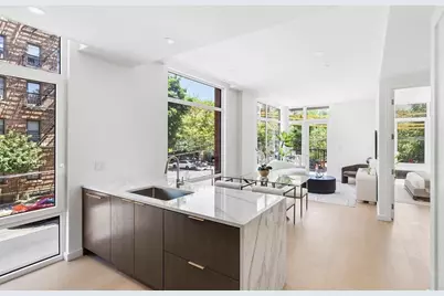 30-70 29th Street #3-A, Astoria, NY 11102 - Photo 3