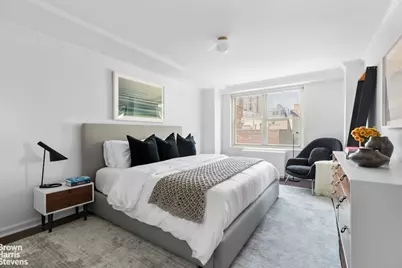 370 E 76th Street #C1001, New York City, NY 10021 - Photo 7