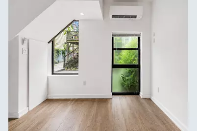 197 Bainbridge Street #CARRIAGE, Brooklyn, NY 11233 - Photo 7