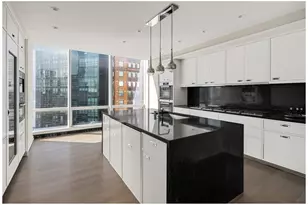 157 W 57th St, New York City, NY 10019 - Photo 5
