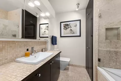 240 E 47th Street #28A, New York, NY 10017 - Photo 5