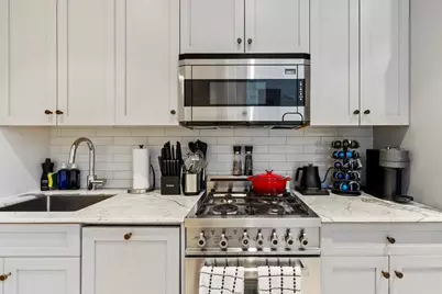 43 W 27th Street #8F, New York City, NY 10001 - Photo 3