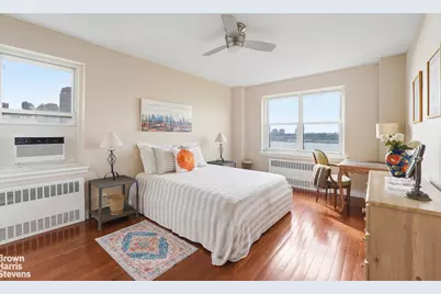 11 Riverside Drive #13FW, New York, NY 10023 - Photo 5