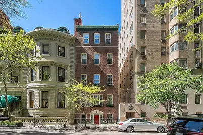6 E 69th Street, New York, NY 10021 - Photo 3