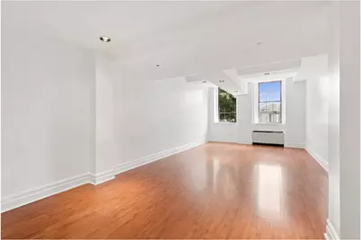4502 Ditmars Boulevard #124, New York City, NY 11105 - Photo 5