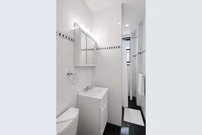 521 W 122nd Street #63, New York, NY 10027 - Photo 3