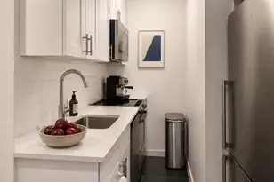 205 W 88th St, New York, NY 10024 - Photo 3