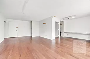 1065 Park Ave, New York City, NY 10128 - Photo 7
