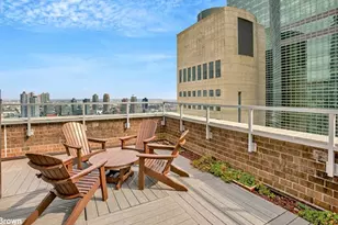 333 E 45th St, New York City, NY 10017 - Photo 9