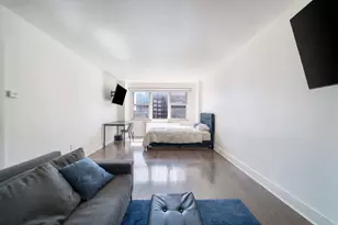 305 E 24th St, New York City, NY 10010 - Photo 9