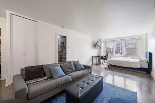 305 E 24th St, New York City, NY 10010 - Photo 1