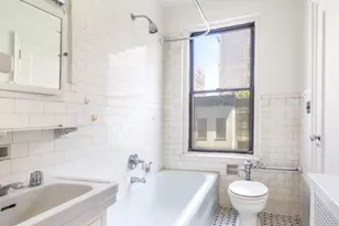 142 E 71st St, New York, NY 10021 - Photo 13