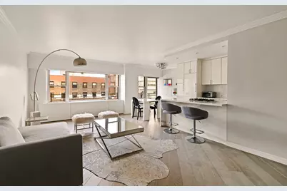 118 E 60th Street #11C, New York City, NY 10022 - Photo 9