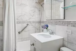 55 E 87th St, New York, NY 10128 - Photo 5
