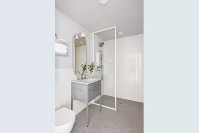 547 W 47th Street #1013, New York City, NY 10036 - Photo 5