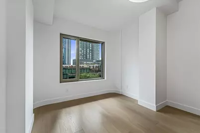 24-01 Queens Plaza N #504, Long Island City, NY 11101 - Photo 7