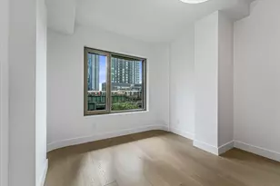 24-01 Queens Plaza N, Long Island City, NY 11101 - Photo 7