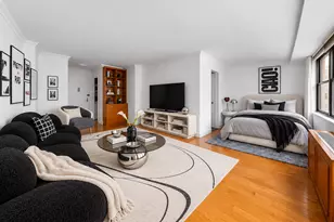 225 E 36th St, New York City, NY 10016 - Photo 1