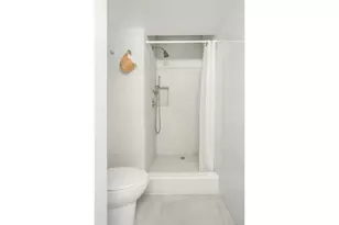 222 Park Ave S, New York City, NY 10003 - Photo 13