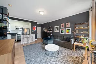 220 W 111th St, New York, NY 10026 - Photo 3
