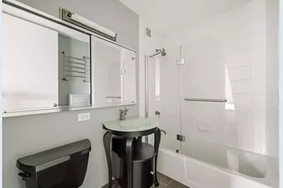 531 Main Street #1025, New York, NY 10044 - Photo 7