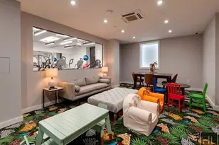 252 W 76th St, New York, NY 10023 - Photo 7