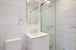 252 W 76th St, New York, NY 10023 - Photo 11