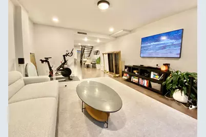 219 E 11th Street #1, New York, NY 10003 - Photo 3