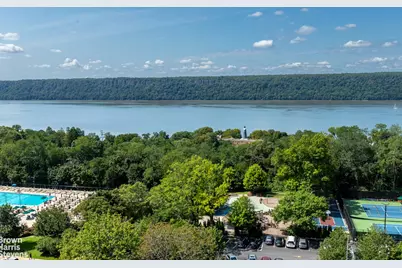 5800 Arlington Avenue #16N, New York City, NY 10471 - Photo 17