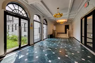 640 Ditmas Ave, New York City, NY 11218 - Photo 19
