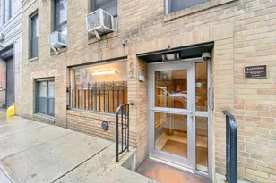 353 W 44th St, New York, NY 10036 - Photo 7