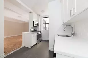 200 W 90th St, New York, NY 10024 - Photo 3