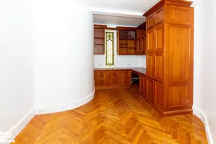 439 E 51st St, New York, NY 10022 - Photo 9