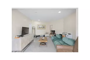 76-22 60th Ln, Ridgewood, NY 11385 - Photo 3