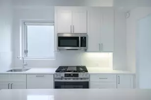 20 E 68th St, New York, NY 10065 - Photo 3