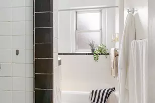 86-10 34th Ave, Jackson Heights, NY 11372 - Photo 5